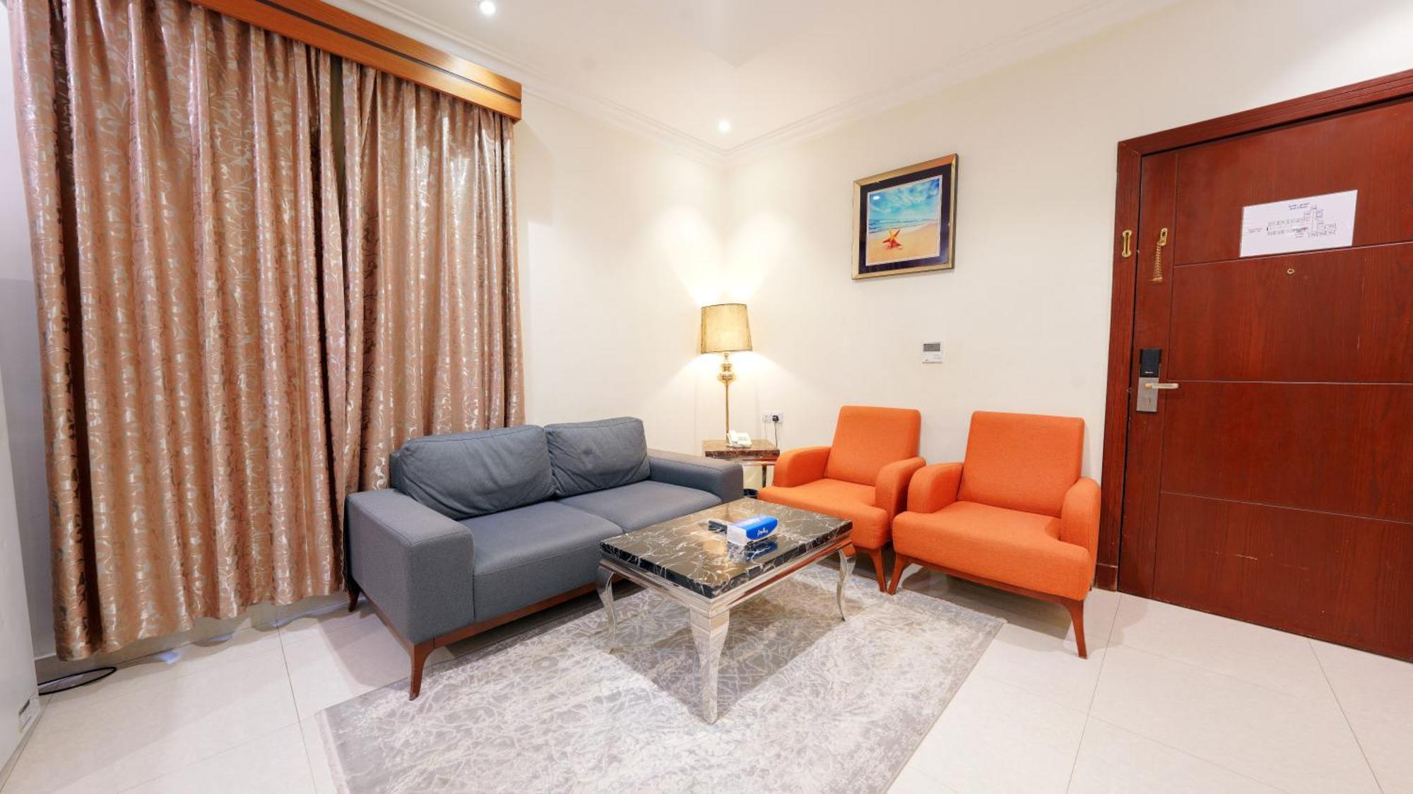 Al Masem Serviced Apartments - Exit 9 Riad Habitación foto