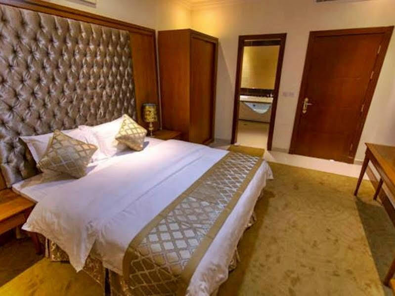 Al Masem Serviced Apartments - Exit 9 Riad Exterior foto
